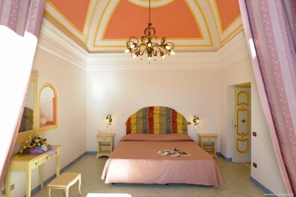 Hotel Torre Saracena